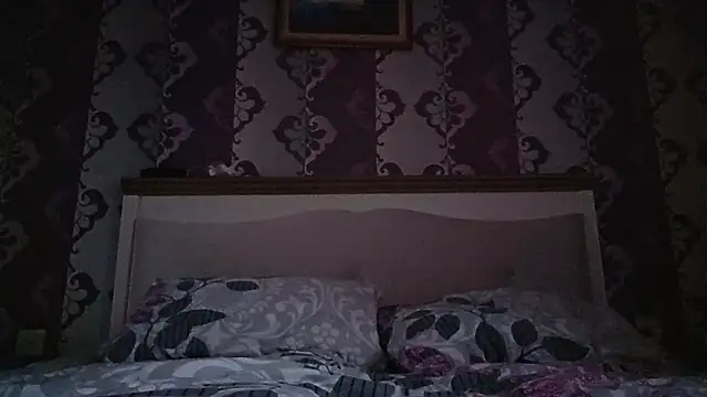 AlejandraDelaney online show from December 29, 2024, 12:55 pm