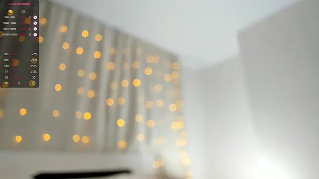 OttilieBurruss online show from March 2, 2025, 5:14 pm