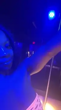 Snapshot of miamiworld chatting on December 19, 2024, 9:49 pm miamiworld online show from December 19, 2024, 9:49 pm