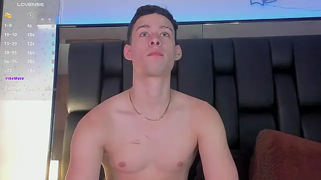 JadeSmiith  online show from February 11, 2025, 8:42 pm