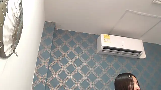 Snapshot of violeta_cute18 chatting on February 13, 2025, 6:59 pm violeta cute18 online show from February 13, 2025, 6:59 pm