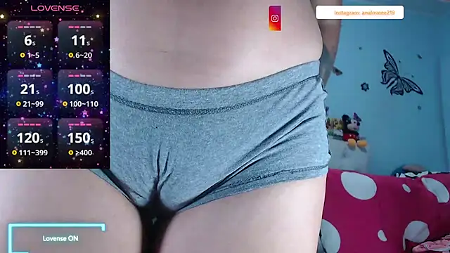 Snapshot of ana_studio chatting on April 20, 2026, 5:26 pm ana studio online show from April 20, 2026, 5:26 pm
