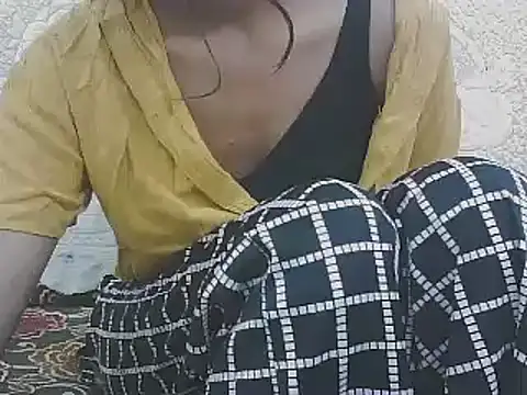 Snapshot of manisha_baby chatting on December 26, 2024, 5:37 am manisha baby online show from December 26, 2024, 5:37 am