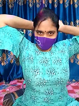 Hot Maleka online show from February 19, 2025, 12:44 pm