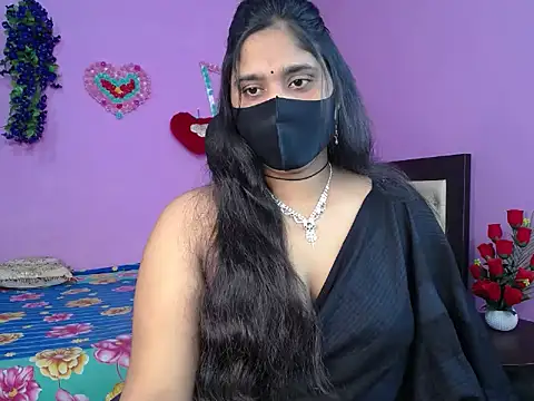 Hot Maleka online show from March 28, 2026, 4:28 pm