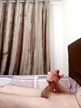 Snapshot of Grifon1973 chatting on February 1, 2025, 2:02 pm Grifon1973 online show from February 1, 2025, 2:02 pm