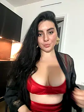 Snapshot of Evelyn___Sweet chatting on September 16, 2025, 7:04 pm Evelyn   Sweet online show from September 16, 2025, 7:04 pm
