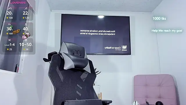 emily palmeer online show from March 10, 2026, 11:04 am