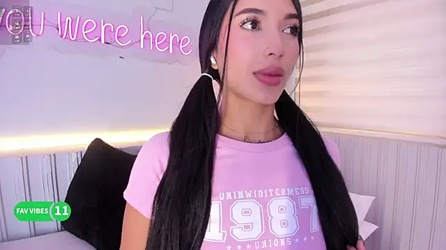 Snapshot of stephanymonroe chatting on November 12, 2025, 4:29 pm stephanymonroe online show from November 12, 2025, 4:29 pm