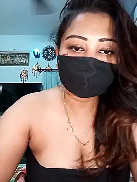 Cute-mona online show from March 5, 2025, 7:49 pm