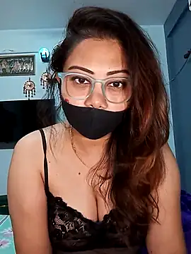 Cute-mona online show from March 12, 2025, 7:38 pm