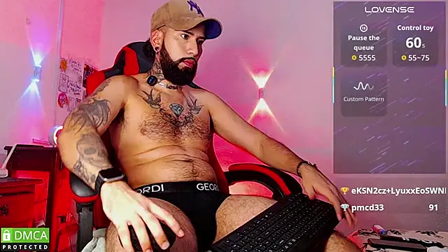 Diilanhott online show from May 15, 2026, 11:45 pm