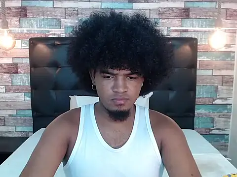 Snapshot of JaicobRuneer chatting on October 13, 2025, 2:06 pm JaicobRuneer online show from October 13, 2025, 2:06 pm