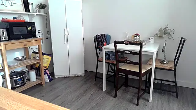 Kittyymaze1 online show from March 24, 2026, 12:43 pm