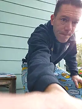 Bigtater1999 online show from November 16, 2025, 1:17 pm