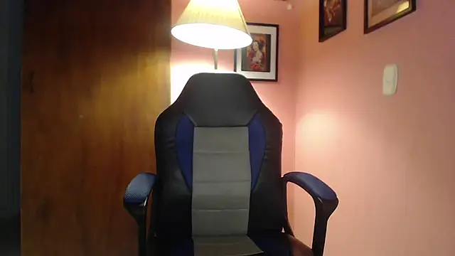 Snapshot of bunnyemilyrose36 chatting on January 30, 2025, 10:08 am bunnyemilyrose36 online show from January 30, 2025, 10:08 am