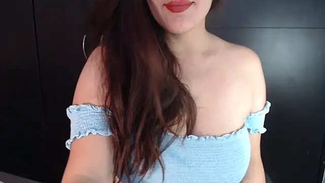 Snapshot of AdharaLujan chatting on March 18, 2025, 4:37 pm AdharaLujan online show from March 18, 2025, 4:37 pm