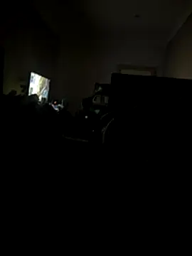 peter133590 online show from November 13, 2025, 9:58 pm