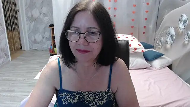 OlgaHottie online show from May 16, 2026, 1:02 am
