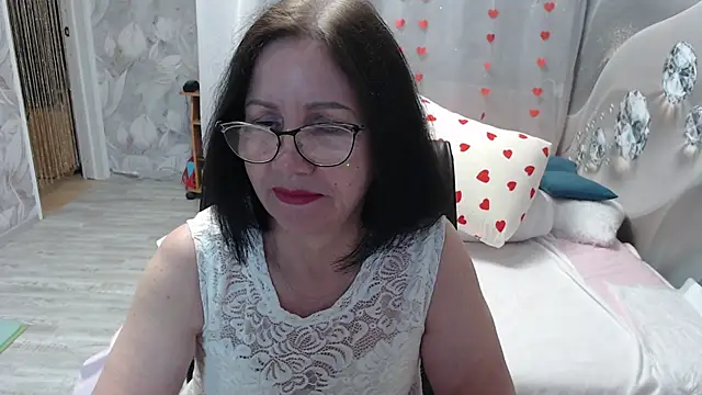 OlgaHottie online show from May 17, 2026, 11:34 pm