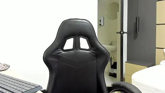 alma fenix online show from March 17, 2026, 1:03 pm