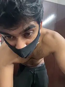 Snapshot of John_desihunk chatting on December 14, 2024, 4:20 pm John desihunk online show from December 14, 2024, 4:20 pm