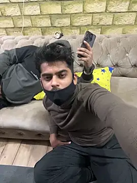 Snapshot of John_desihunk chatting on January 21, 2025, 7:28 pm John desihunk online show from January 21, 2025, 7:28 pm