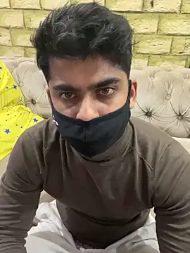 Snapshot of John_desihunk chatting on January 22, 2025, 5:59 pm John desihunk online show from January 22, 2025, 5:59 pm