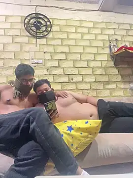 Snapshot of John_desihunk chatting on February 4, 2025, 9:52 pm John desihunk online show from February 4, 2025, 9:52 pm