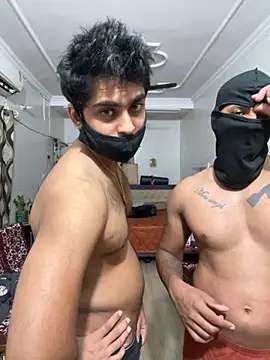 Snapshot of John_desihunk chatting on October 26, 2025, 4:35 pm John desihunk online show from October 26, 2025, 4:35 pm