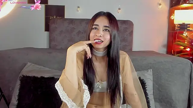 Snapshot of angelinepossy chatting on January 2, 2025, 9:07 pm angelinepossy online show from January 2, 2025, 9:07 pm
