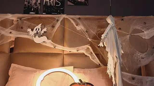 angelinepossy online show from October 24, 2025, 9:22 pm