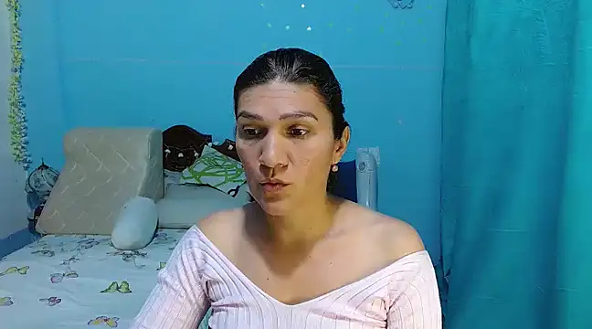 venus swet  online show from February 13, 2025, 9:49 pm