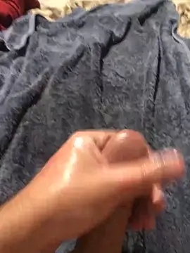 Snapshot of darksmoke011 chatting on November 18, 2025, 11:48 pm darksmoke011 online show from November 18, 2025, 11:48 pm