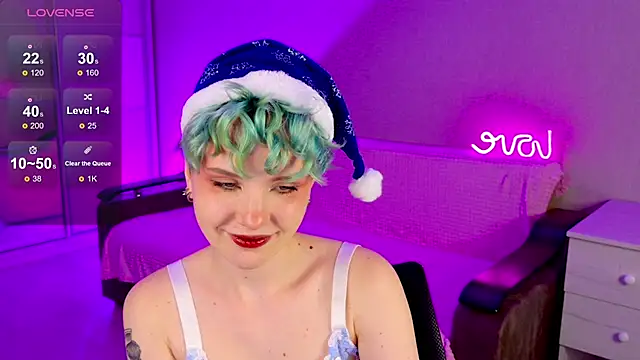 Snapshot of School_Love chatting on December 23, 2024, 4:28 pm School Love online show from December 23, 2024, 4:28 pm