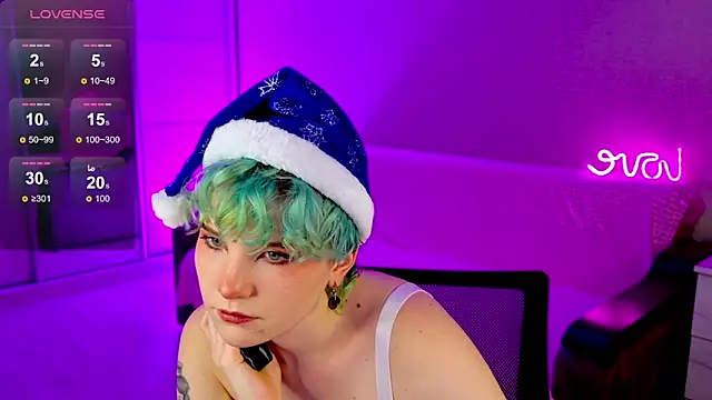 Snapshot of School_Love chatting on December 30, 2024, 1:14 pm School Love online show from December 30, 2024, 1:14 pm