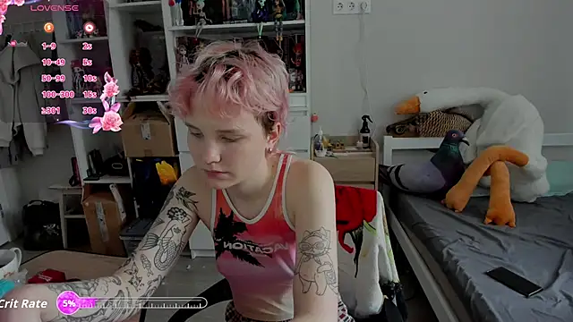 Snapshot of School_Love chatting on February 15, 2026, 7:05 am School Love online show from February 15, 2026, 7:05 am