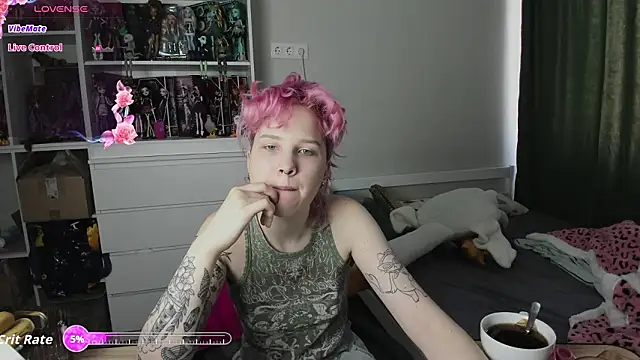 Snapshot of School_Love chatting on March 12, 2026, 7:03 am School Love online show from March 12, 2026, 7:03 am