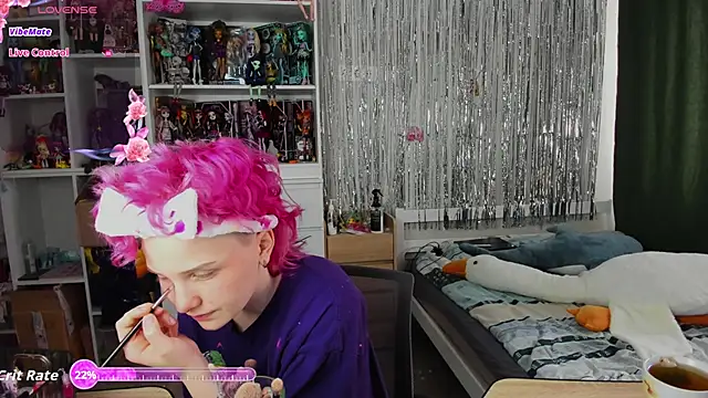 Snapshot of School_Love chatting on April 8, 2026, 7:08 am School Love online show from April 8, 2026, 7:08 am