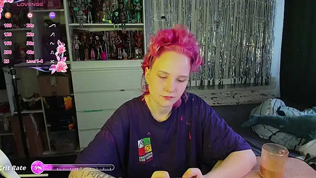 Snapshot of School_Love chatting on April 9, 2026, 7:14 am School Love online show from April 9, 2026, 7:14 am