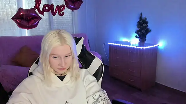 EnigmaSee online show from February 23, 2026, 1:25 am