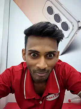 Snapshot of JOHN_LEE_DEREK chatting on January 18, 2025, 2:12 pm JOHN LEE DEREK online show from January 18, 2025, 2:12 pm