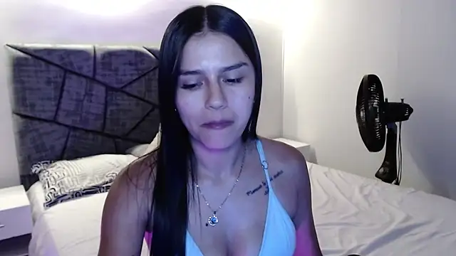 cloe fox online show from November 9, 2025, 11:25 pm