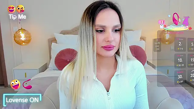 MissLoou online show from February 9, 2026, 6:17 am