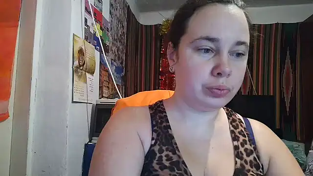 Cora Maro online show from December 14, 2025, 10:36 pm