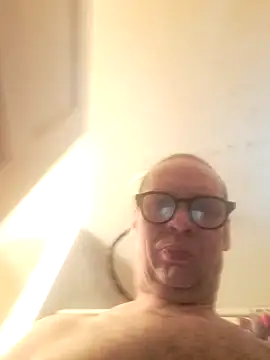 Snapshot of fastesttongue1680 chatting on February 6, 2025, 4:25 pm fastesttongue1680 online show from February 6, 2025, 4:25 pm