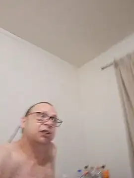 Snapshot of fastesttongue1680 chatting on March 14, 2025, 5:16 am fastesttongue1680 online show from March 14, 2025, 5:16 am