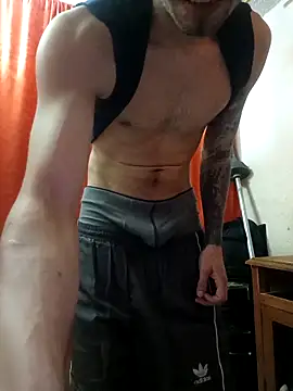 Mich Stev9524 online show from February 14, 2026, 1:02 am