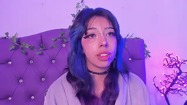 Snapshot of Nyx_nayla chatting on December 9, 2024, 3:22 pm Nyx nayla online show from December 9, 2024, 3:22 pm