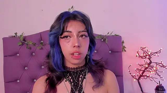 Snapshot of Nyx_nayla chatting on December 10, 2024, 2:17 pm Nyx nayla online show from December 10, 2024, 2:17 pm